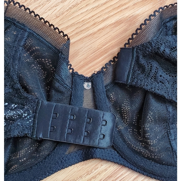 NWT Chantelle c Jolie floral lace demi underwire bra black romantic adjustable - Picture 8 of 12
